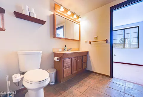 Bath - 1151 E Border Rd, Bisbee, AZ 85603 photo 2 of 7