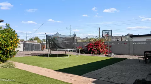 1144 E Sunnyslope Ln, Phoenix, AZ 85020