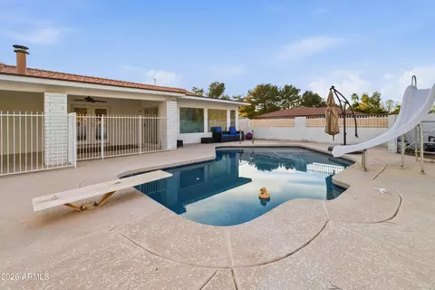 Exterior - 704 E Mesquite Ave, Gilbert, AZ 85296 photo 7 of 9