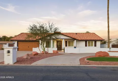 704 E Mesquite Ave, Gilbert, AZ 85296