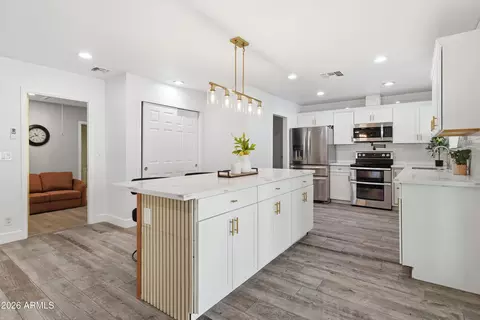 Kitchen - 704 E Mesquite Ave, Gilbert, AZ 85296 photo 3 of 4