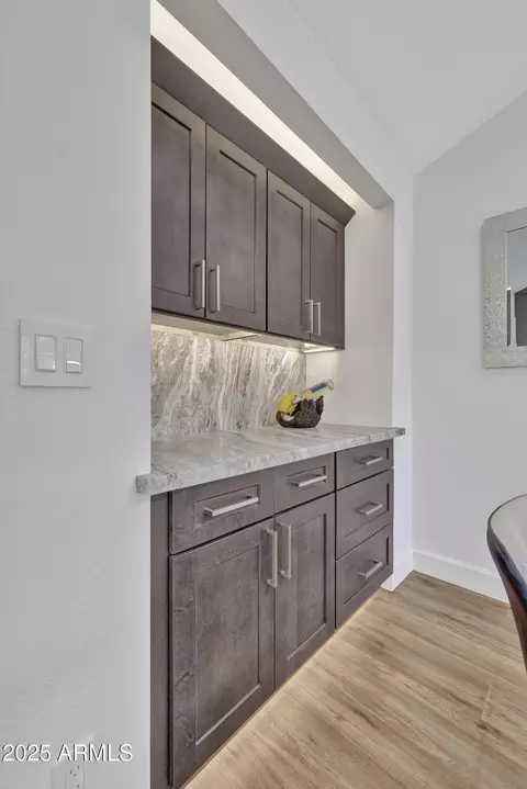 1362 E Wickieup Ln, Phoenix, AZ 85024 photo 18
