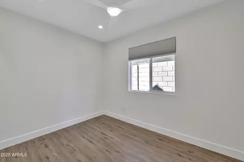 1362 E Wickieup Ln, Phoenix, AZ 85024 photo 34