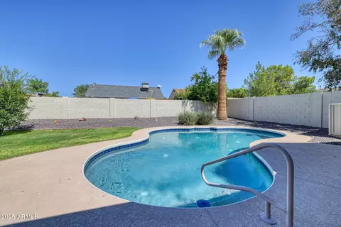 1362 E Wickieup Ln, Phoenix, AZ 85024 photo 54