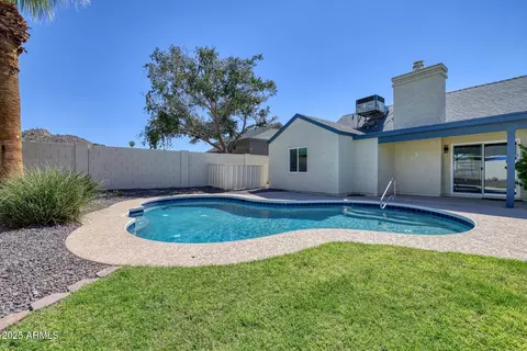 1362 E Wickieup Ln, Phoenix, AZ 85024 photo 49