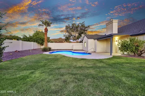 1362 E Wickieup Ln, Phoenix, AZ 85024 photo 44