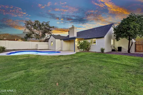 1362 E Wickieup Ln, Phoenix, AZ 85024 photo 41