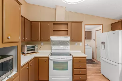 2208 W Baseline Ave #137, Apache Junction, AZ 85120 photo 12