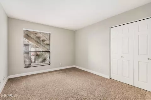 Bedroom - 1840 E Morten Ave #140, Phoenix, AZ 85020 photo 2 of 3