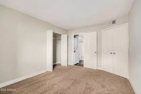 Bedroom - 1840 E Morten Ave #140, Phoenix, AZ 85020 photo 3 of 3