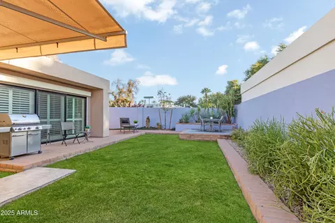 Exterior - 2511 E Oregon Ave, Phoenix, AZ 85016 photo 5 of 6