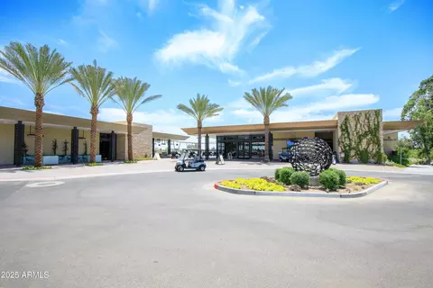 View/Area - 2511 E Oregon Ave, Phoenix, AZ 85016 photo 3 of 6