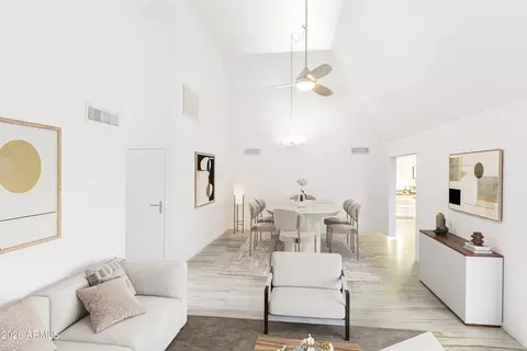 Dining - 2511 E Oregon Ave, Phoenix, AZ 85016 photo 1 of 1