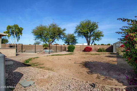 Exterior - 2994 E Tulsa St, Gilbert, AZ 85295 photo 7 of 7