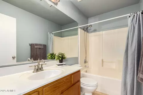 Bath - 2994 E Tulsa St, Gilbert, AZ 85295 photo 2 of 2