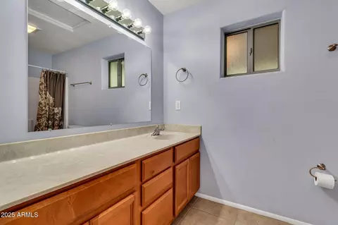 Bath - 15834 E Ocotillo Rd, Gilbert, AZ 85298 photo 8 of 8