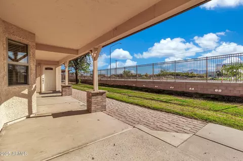 Exterior - 15834 E Ocotillo Rd, Gilbert, AZ 85298 photo 4 of 14