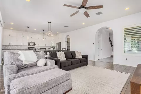 Other - 836 E Gary Ln, Phoenix, AZ 85042 photo 3 of 12