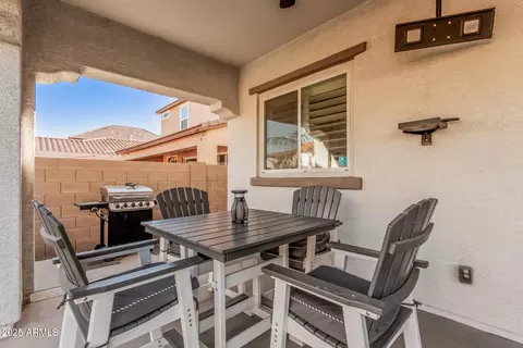 Exterior - 836 E Gary Ln, Phoenix, AZ 85042 photo 7 of 11