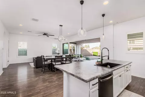 Kitchen - 836 E Gary Ln, Phoenix, AZ 85042 photo 3 of 3