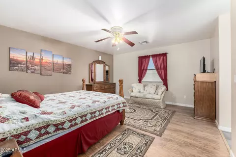 Bedroom - 30 E 14th Ave, Apache Junction, AZ 85119 photo 1 of 7
