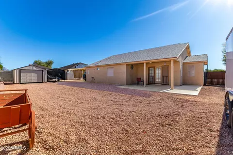 Exterior - 30 E 14th Ave, Apache Junction, AZ 85119 photo 5 of 7