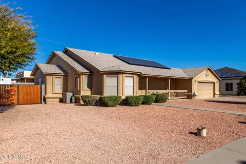 30 E 14th Ave, Apache Junction, AZ 85119