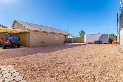 Exterior - 30 E 14th Ave, Apache Junction, AZ 85119 photo 2 of 7
