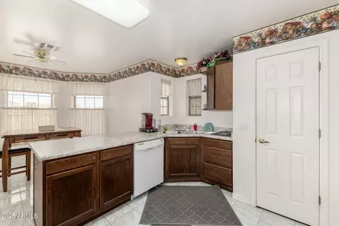 Kitchen - 30 E 14th Ave, Apache Junction, AZ 85119 photo 3 of 3