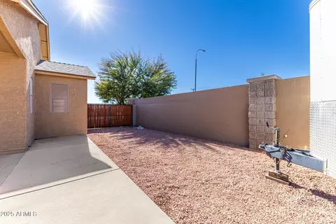 Exterior - 30 E 14th Ave, Apache Junction, AZ 85119 photo 7 of 7