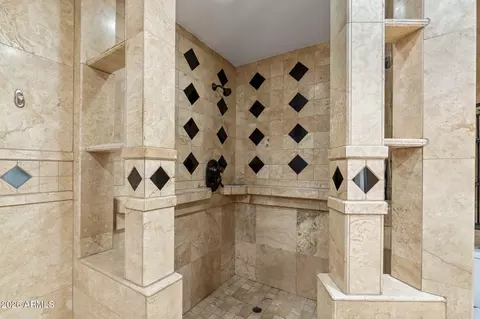 Bath - 1345 E Ocotillo Rd, Phoenix, AZ 85014 photo 3 of 6