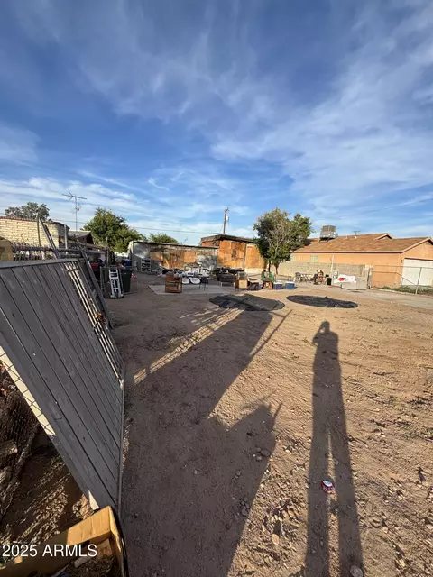 1820 E Jones Ave, Phoenix, AZ 85040