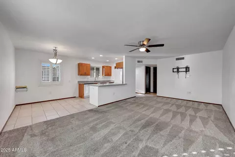 13232 N 98th Ave #M, Sun City, AZ 85351