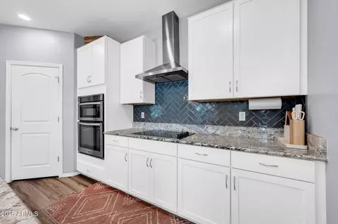 Kitchen - 6859 E Posada Cir, Mesa, AZ 85212 photo 3 of 4