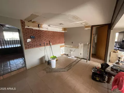 Kitchen - 2950 N Val Vista Rd, Apache Junction, AZ 85119 photo 3 of 3