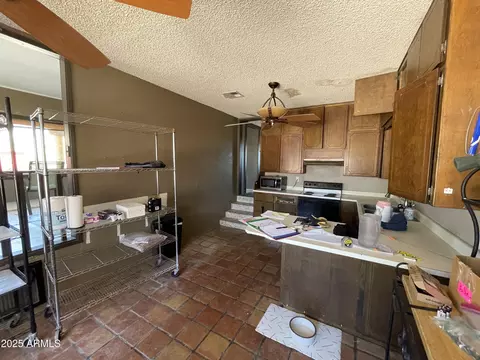Kitchen - 2950 N Val Vista Rd, Apache Junction, AZ 85119 photo 2 of 3