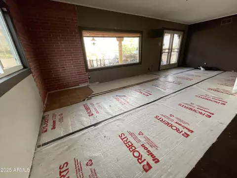 Living - 2950 N Val Vista Rd, Apache Junction, AZ 85119 photo 2 of 2
