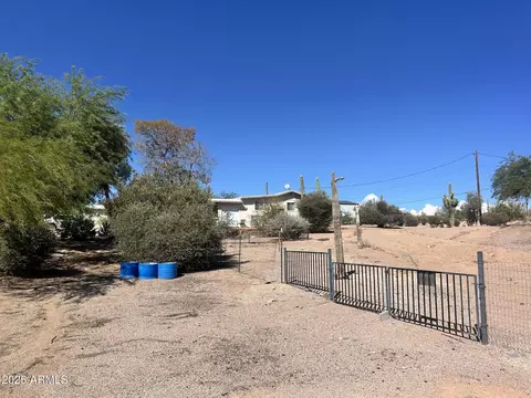 Exterior - 2950 N Val Vista Rd, Apache Junction, AZ 85119 photo 5 of 10