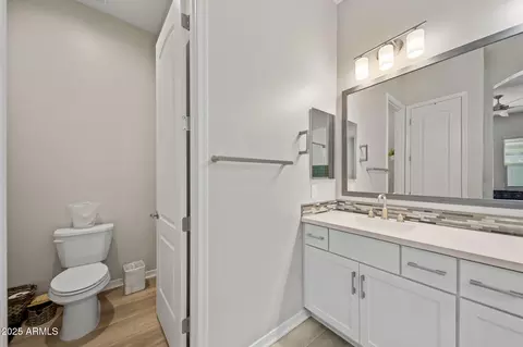 Bath - 4155 E Jesse St, Gilbert, AZ 85295 photo 3 of 7