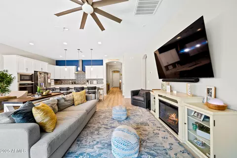 Living - 4155 E Jesse St, Gilbert, AZ 85295 photo 2 of 2