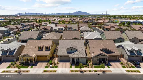 View/Area - 4155 E Jesse St, Gilbert, AZ 85295 photo 8 of 13