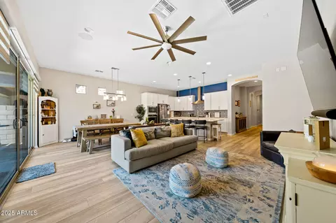4155 E Jesse St, Gilbert, AZ 85295