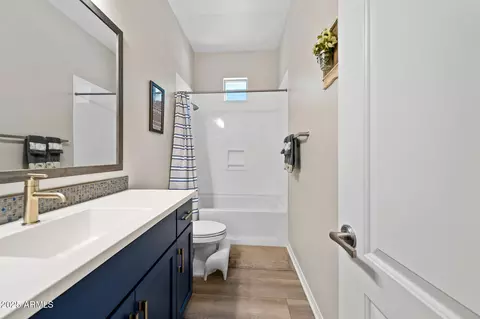 Bath - 4155 E Jesse St, Gilbert, AZ 85295 photo 7 of 7
