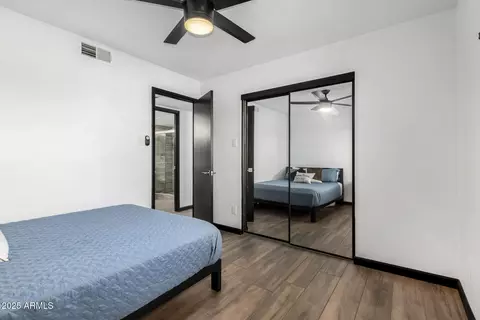 Bedroom - 4713 E Hidalgo Ave, Phoenix, AZ 85040 photo 5 of 6