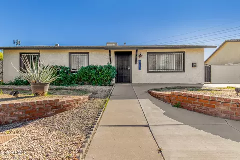 Exterior - 4713 E Hidalgo Ave, Phoenix, AZ 85040 photo 2 of 13