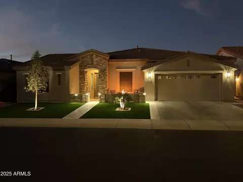4486 E Donato Dr, Gilbert, AZ 85298 photo 2