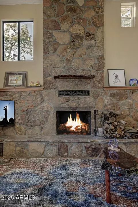 Living - 3407 N Ridge Trl, Pine, AZ 85544 photo 4 of 5