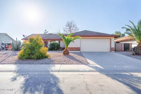 445 E Providence Dr, Casa Grande, AZ 85122