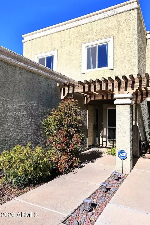 Exterior - 815 E Grovers Ave #48, Phoenix, AZ 85022 photo 2 of 6