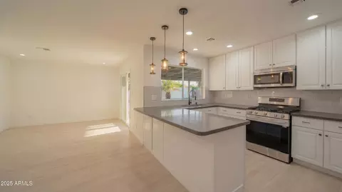 3401 E Altadena Ave, Phoenix, AZ 85028 photo 7